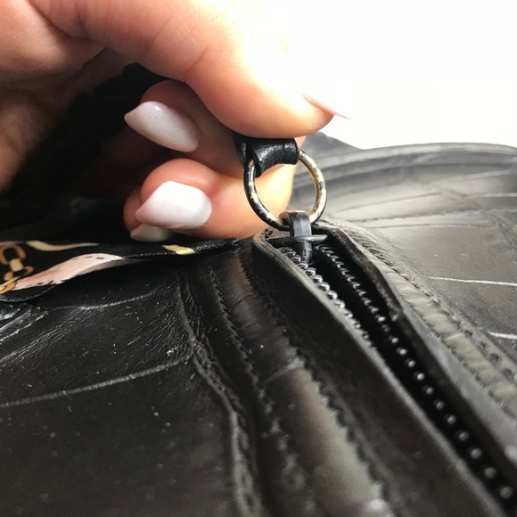 AUTHENTIC Celine Phantom CROC EMBOOSED - Picture 3 of 8